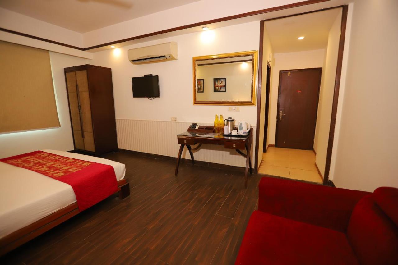 The Picasso Residency - Naraina Hotel New Delhi