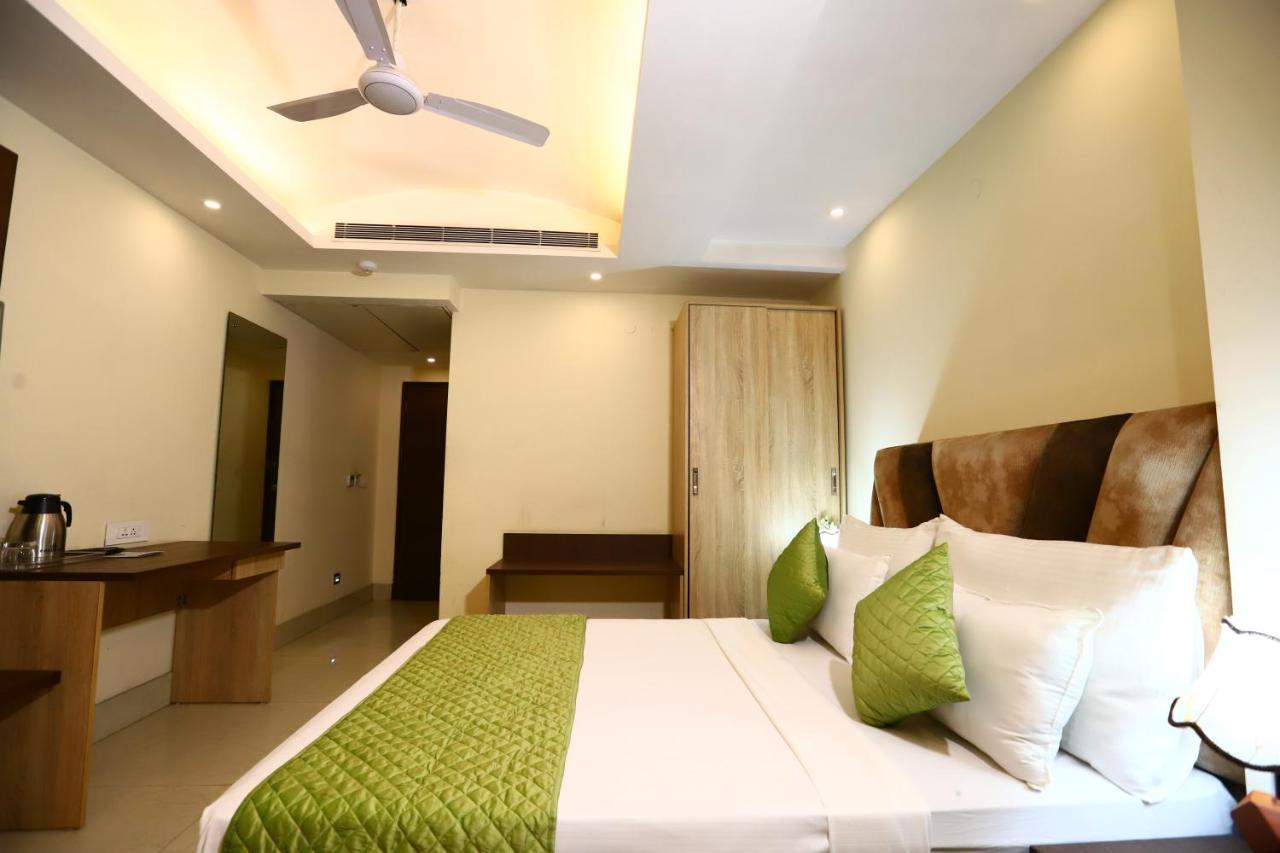 The Picasso Residency - Naraina