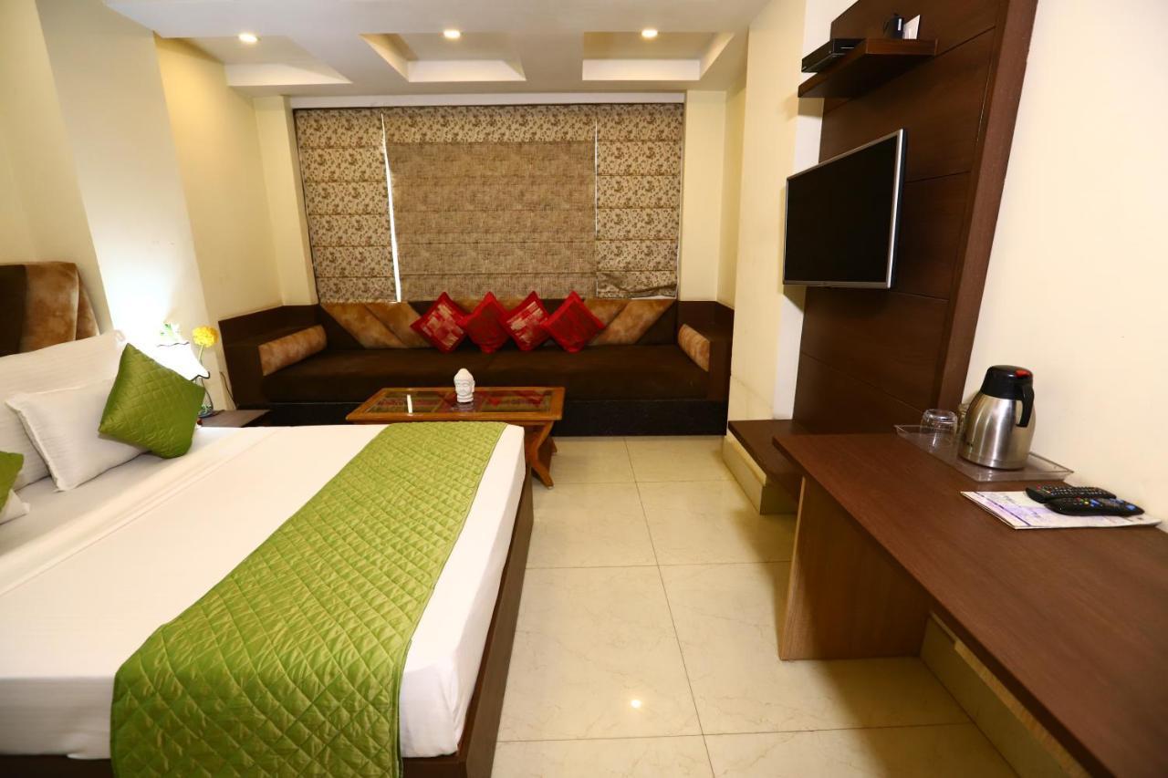 The Picasso Residency - Naraina New Delhi