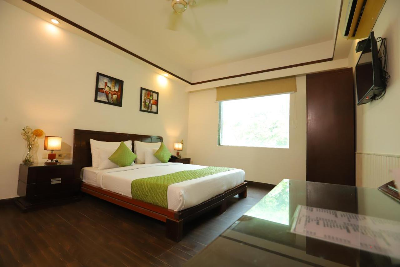 The Picasso Residency - Naraina Hotel New Delhi